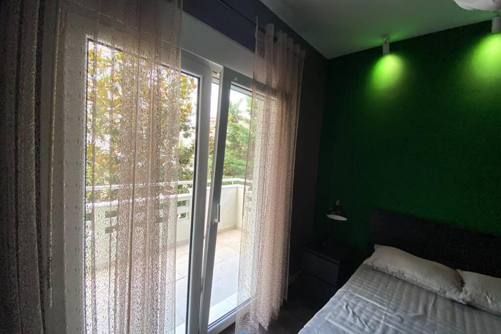 Green Apartment With View Comotini Exterior foto